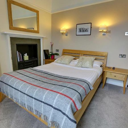 The Grange Guest House Brecon Extérieur photo