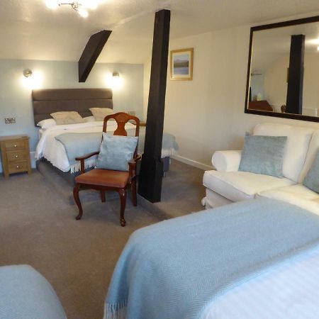 The Grange Guest House Brecon Extérieur photo