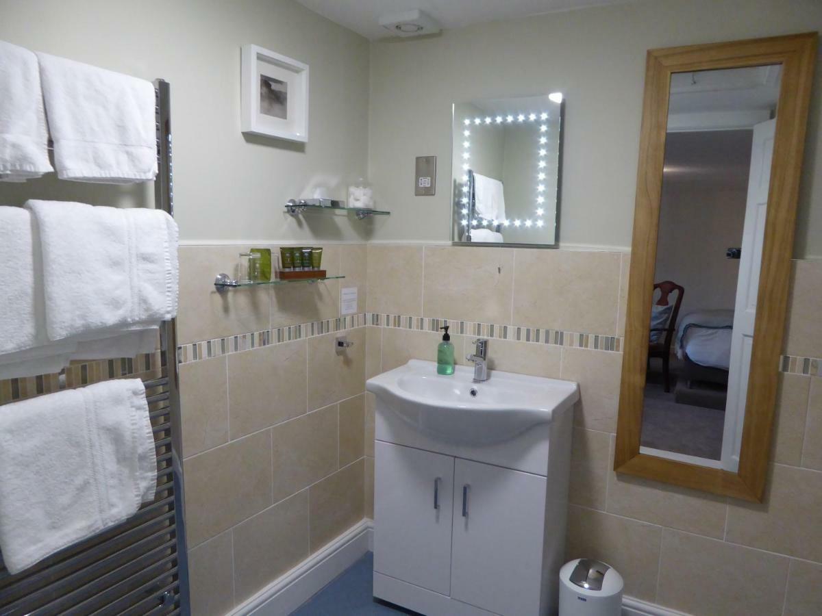 The Grange Guest House Brecon Extérieur photo